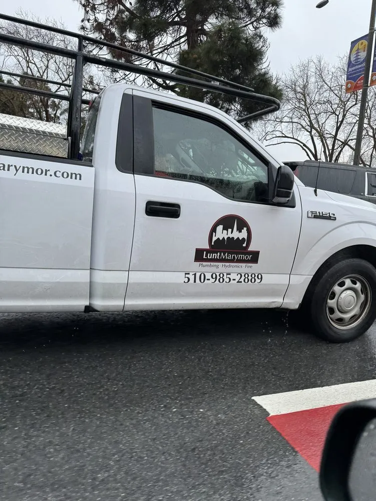 Slide of The Lunt Marymor Company