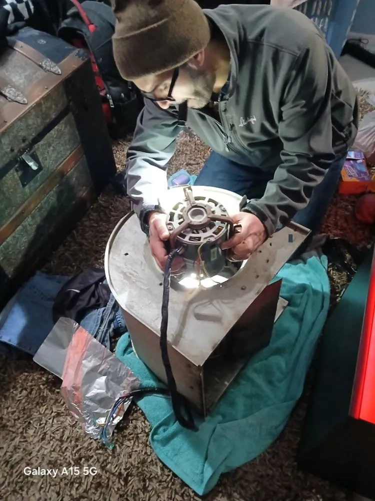 Slide of The Peoples Champ