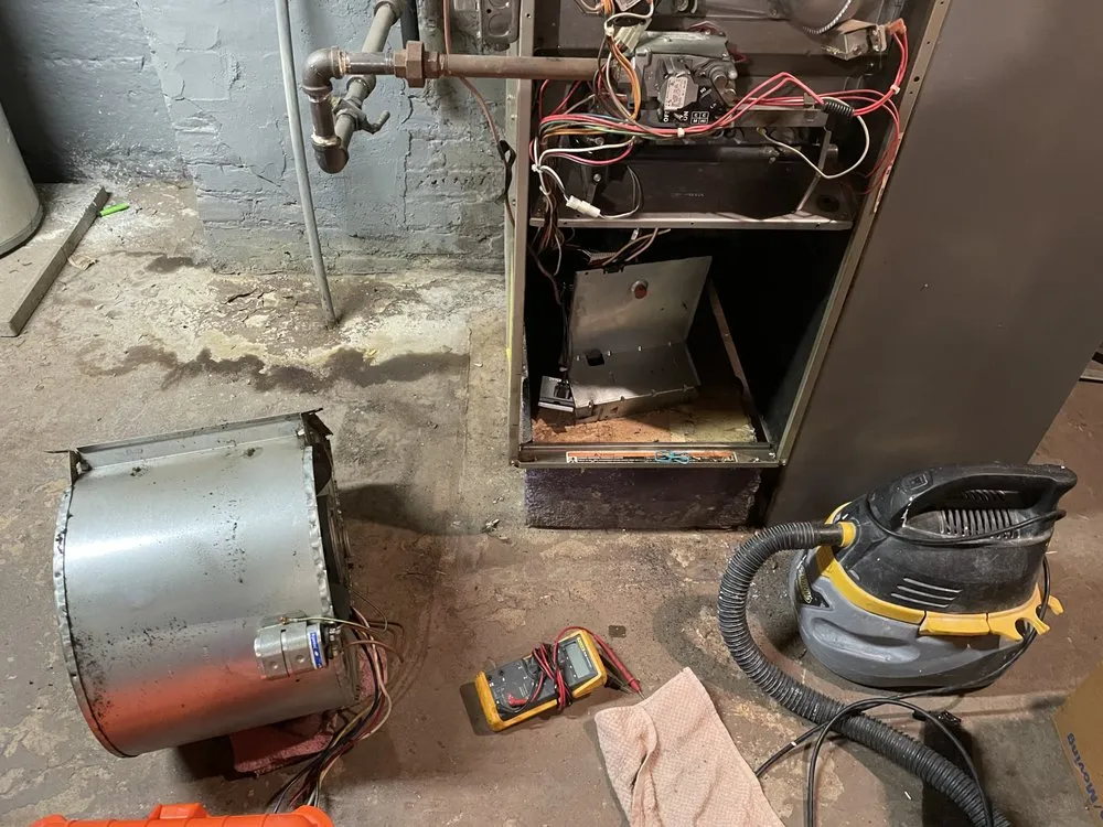 Slide of The Pros Heating And Cooling