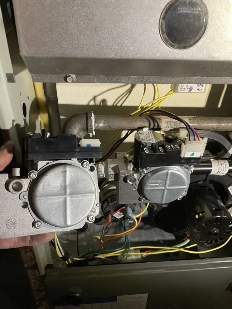 Slide of The Pros Heating And Cooling