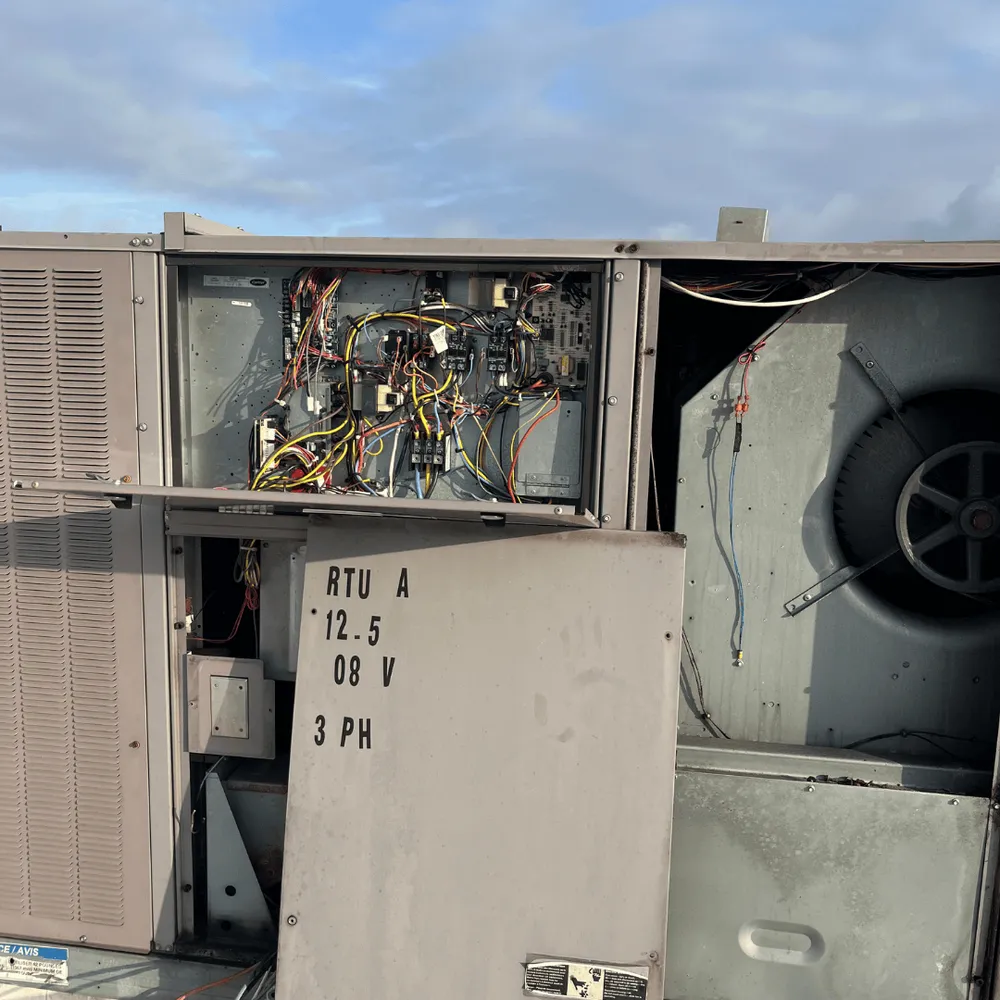 Emergency air conditioning service for local homeowners in St. Petersburg, FL by The Service Pros