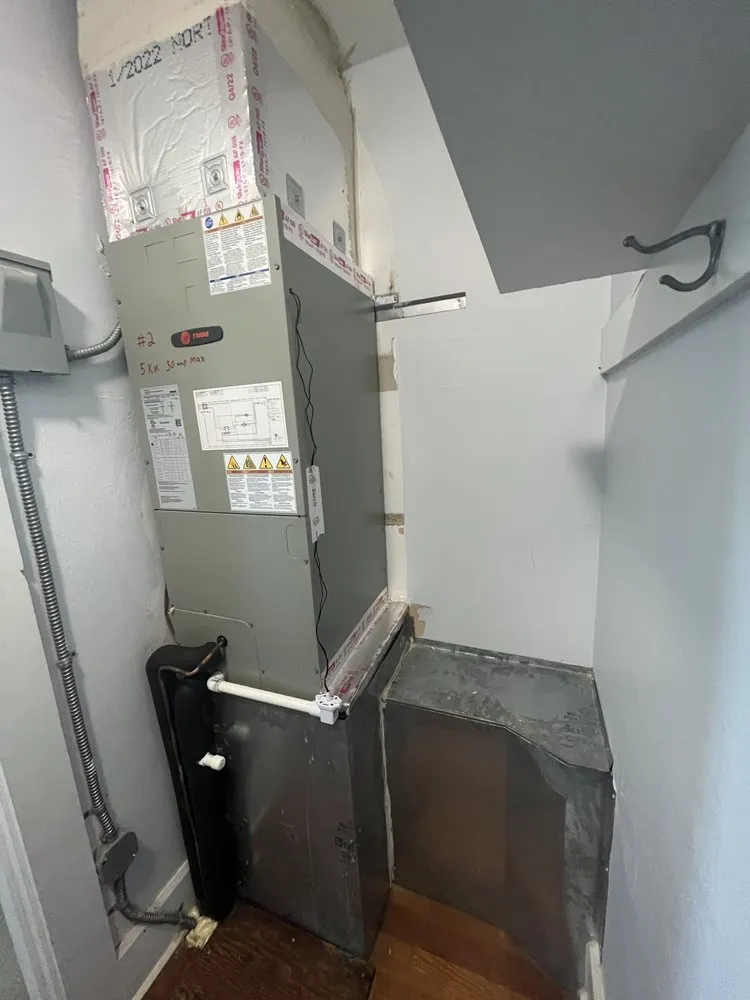 Expert heating and cooling service in St. Petersburg, FL - The Service Pros