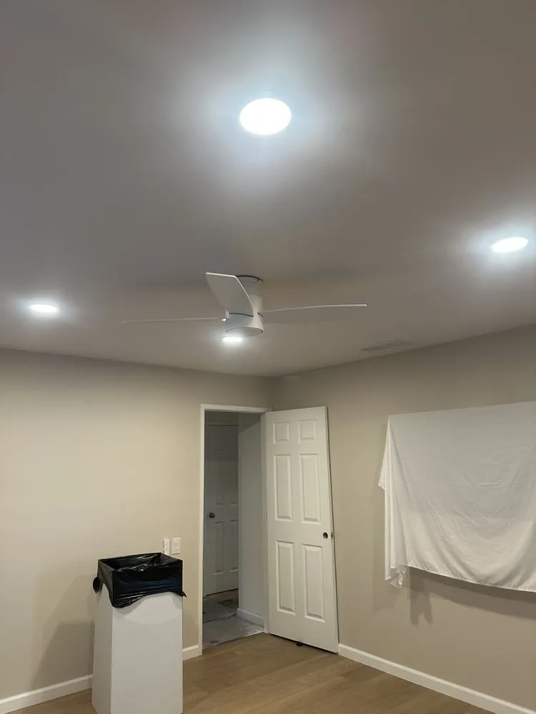 Slide of The Source Electric