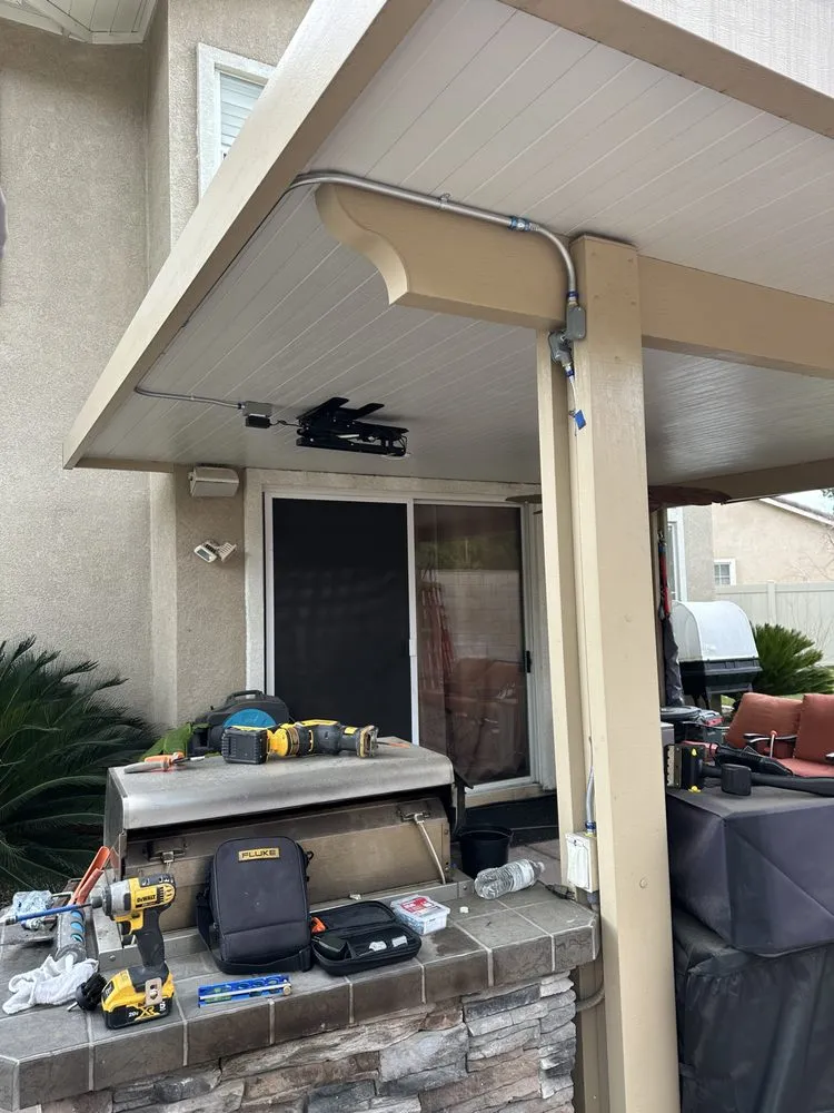 Slide of The Source Electric