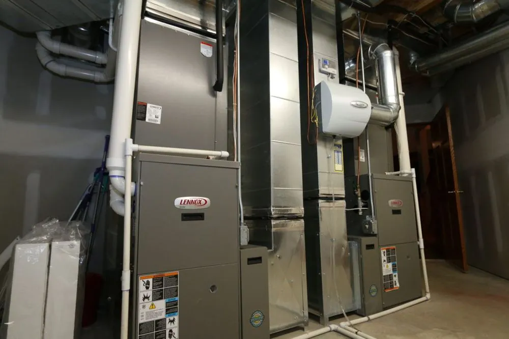 Slide of Thelen Heating & Roofing