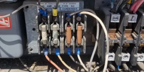 Slide of Thermo King Of Middletown