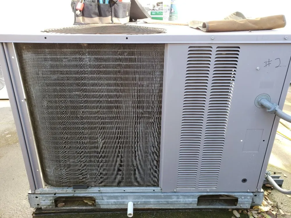 Slide of Thermo Pro Inc.