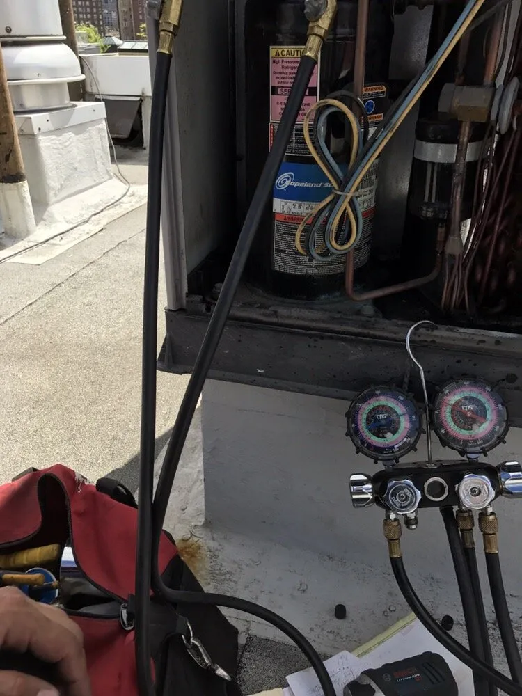 Slide of Thermoline A/C