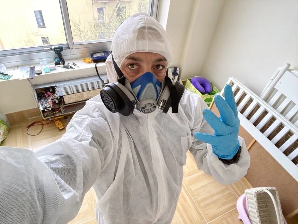 Slide of Thermoline A/C