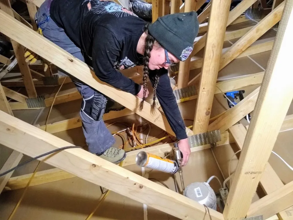 Slide of This Efficient House