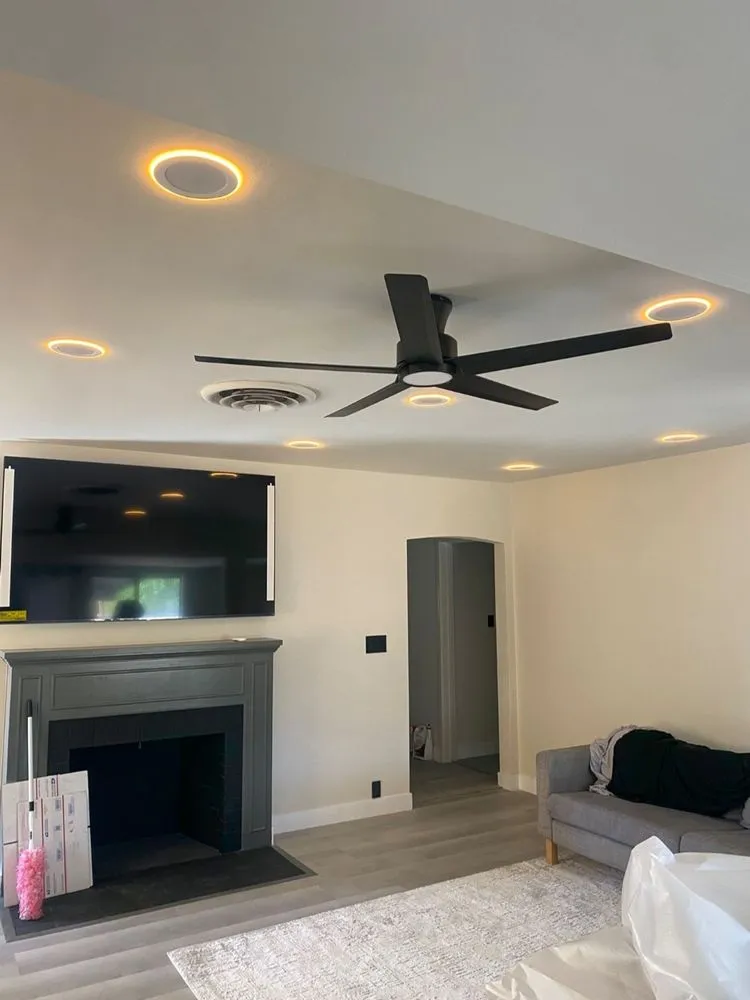 Slide of Thomas Electrical Service