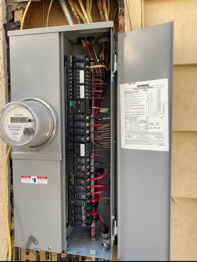 Slide of Thomas Electrical Service