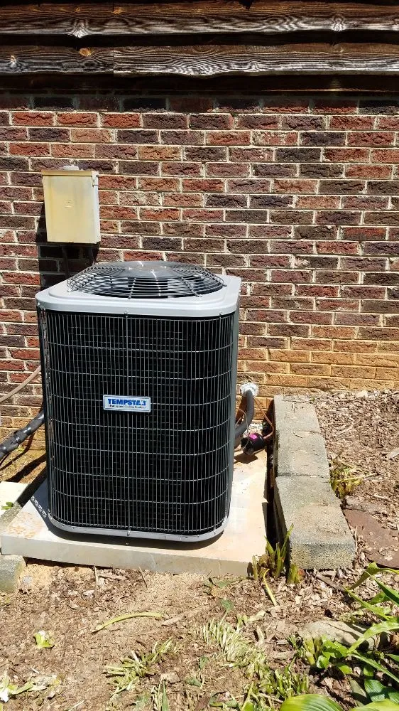 Slide of Thomas Heating & Cooling