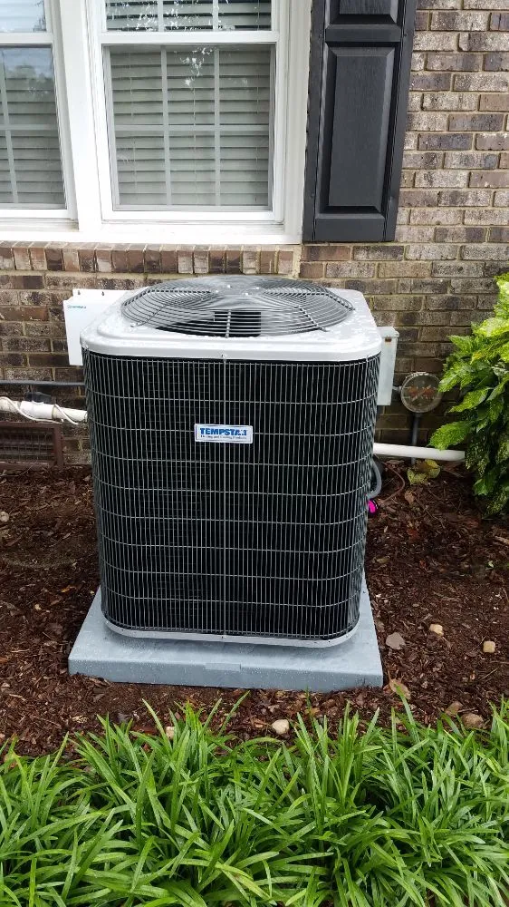 Slide of Thomas Heating & Cooling