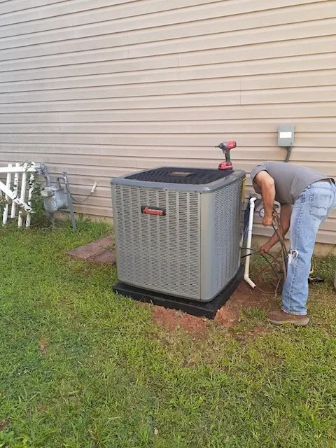 Slide of Thompson Heating & Air Conditioning