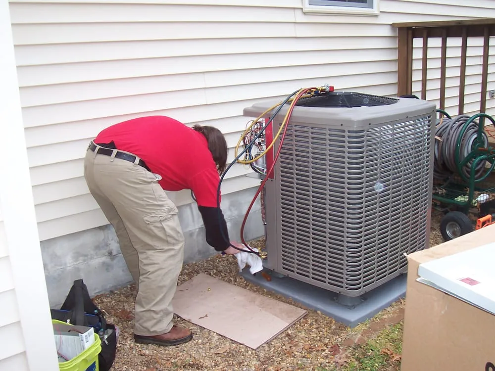 Slide of Thompson N' Thompson HVAC