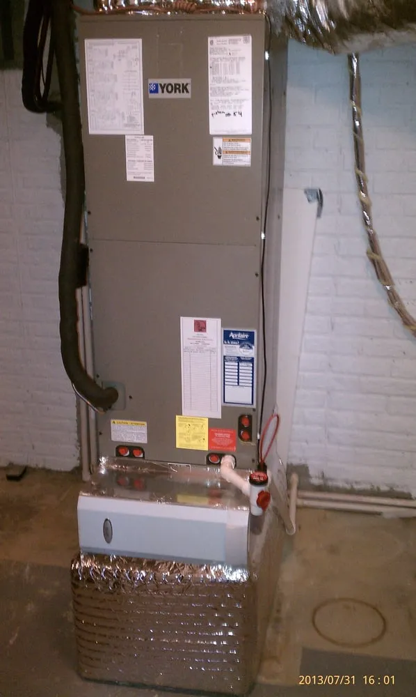 Slide of Thompson N' Thompson HVAC