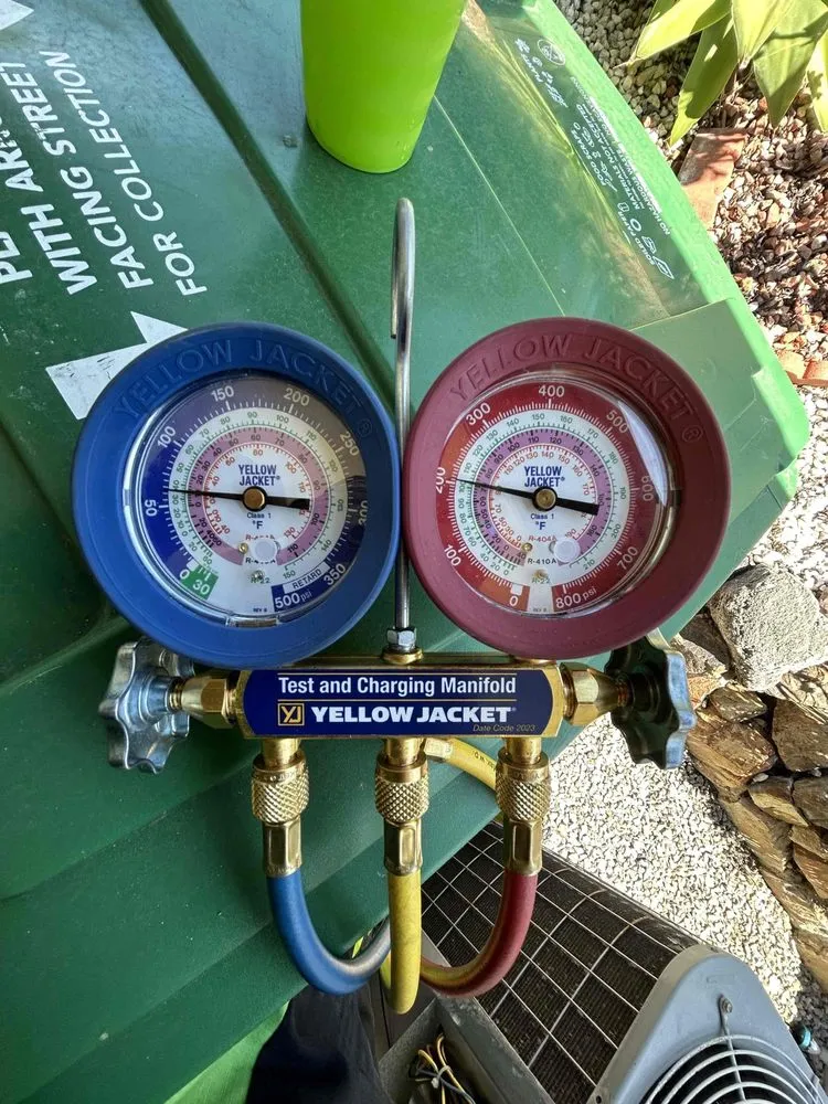 Slide of Thompson Plumbing Heating and Air Conditioning