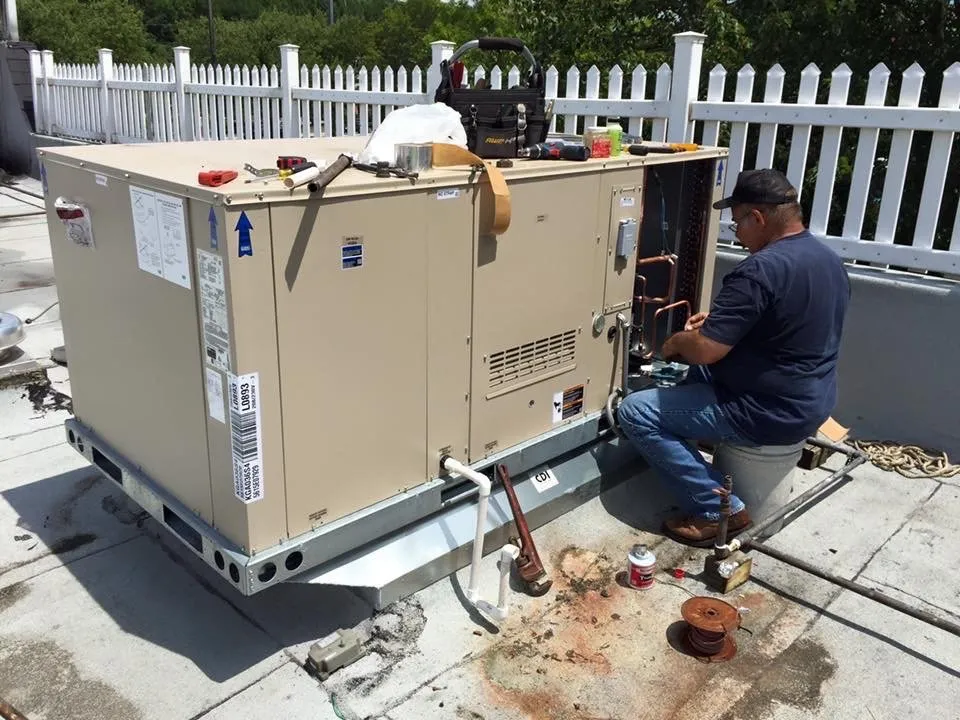 Slide of Thompson’s Air Conditioning & Heating