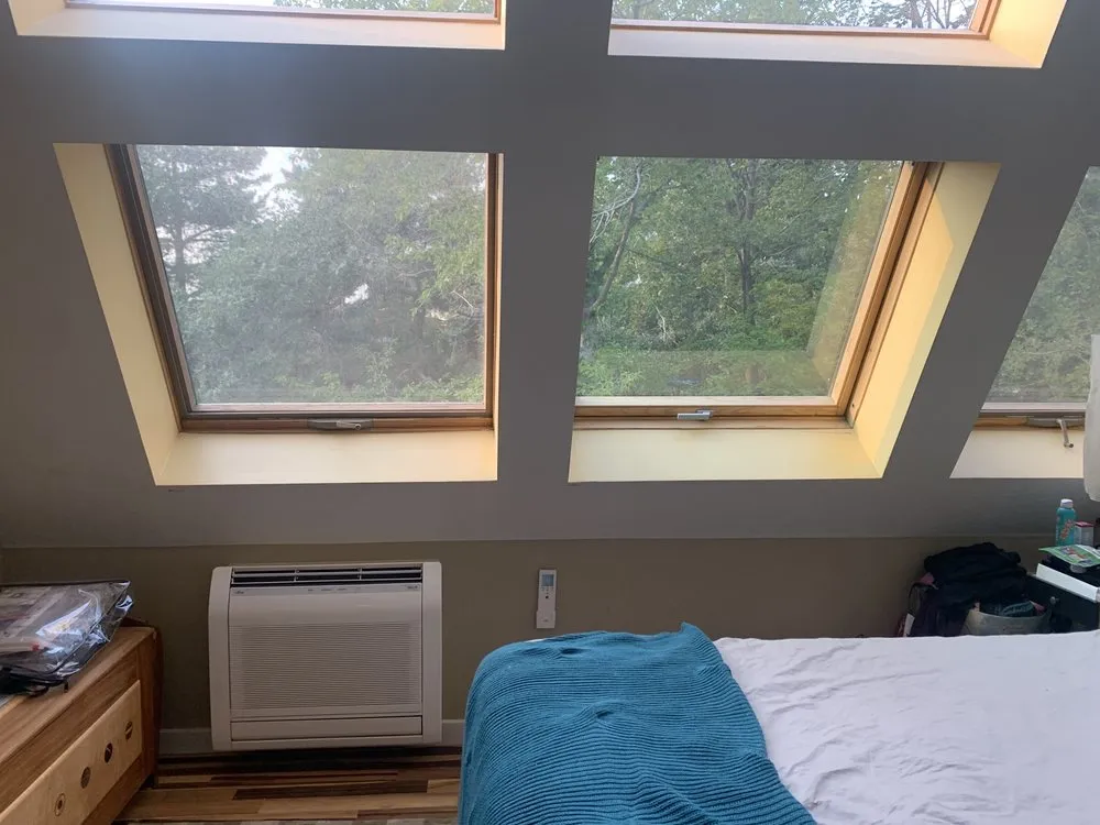 Slide of Thompson's Comfort Connection