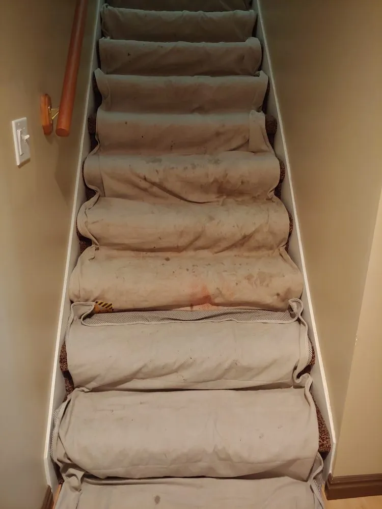 Slide of Thompson's Comfort Connection