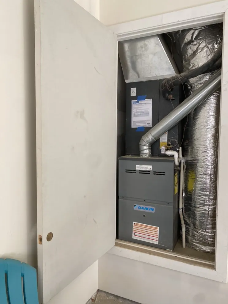 Slide of Thomson Air Conditioning