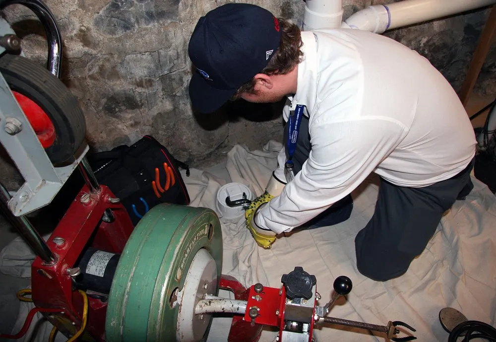 Slide of Thornton & Grooms