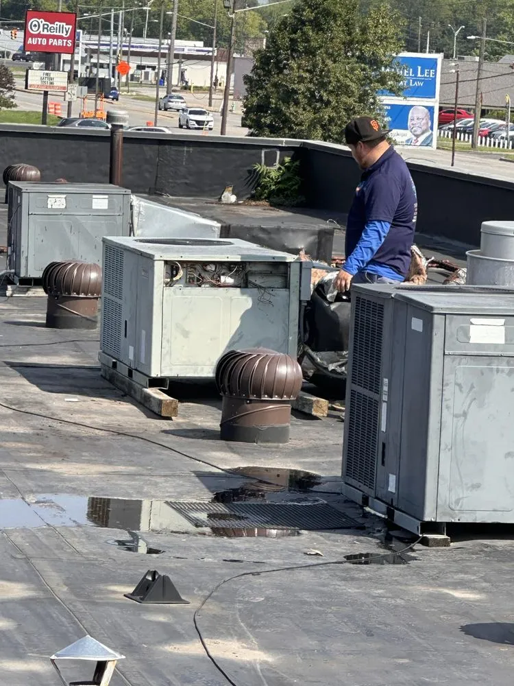 Slide of ThunderShark Heating & Cooling