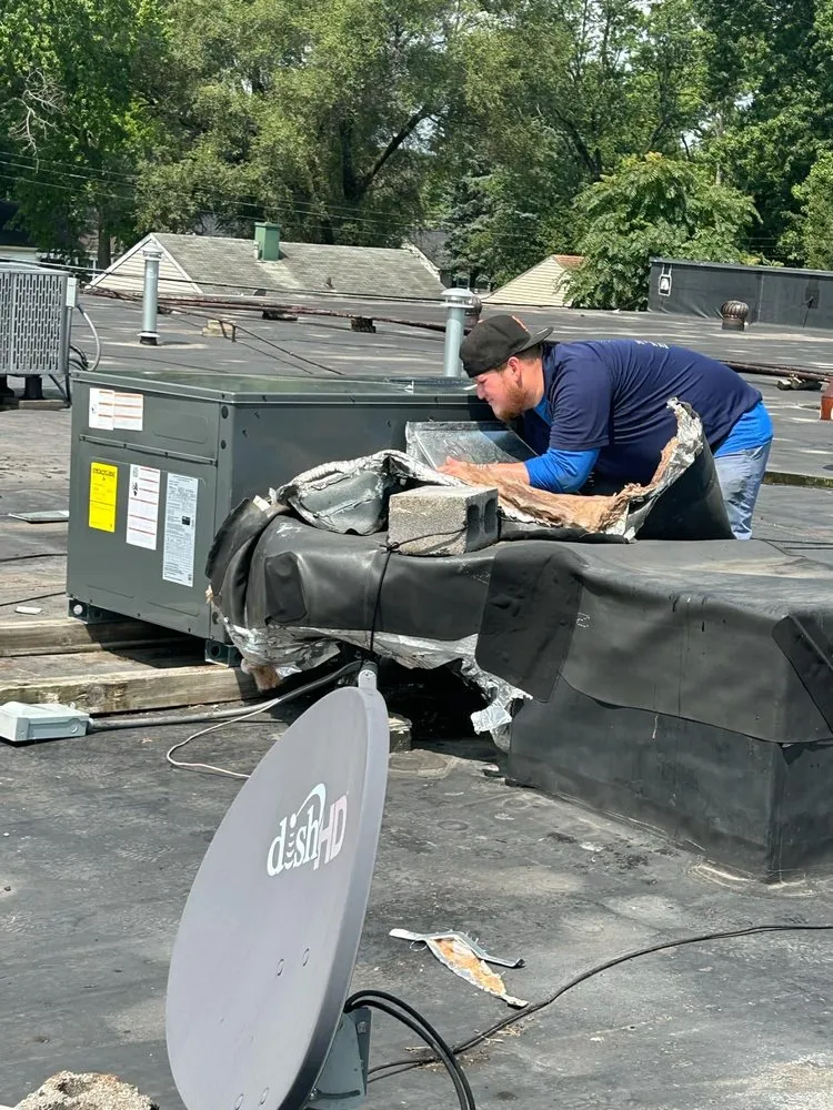 Slide of ThunderShark Heating & Cooling