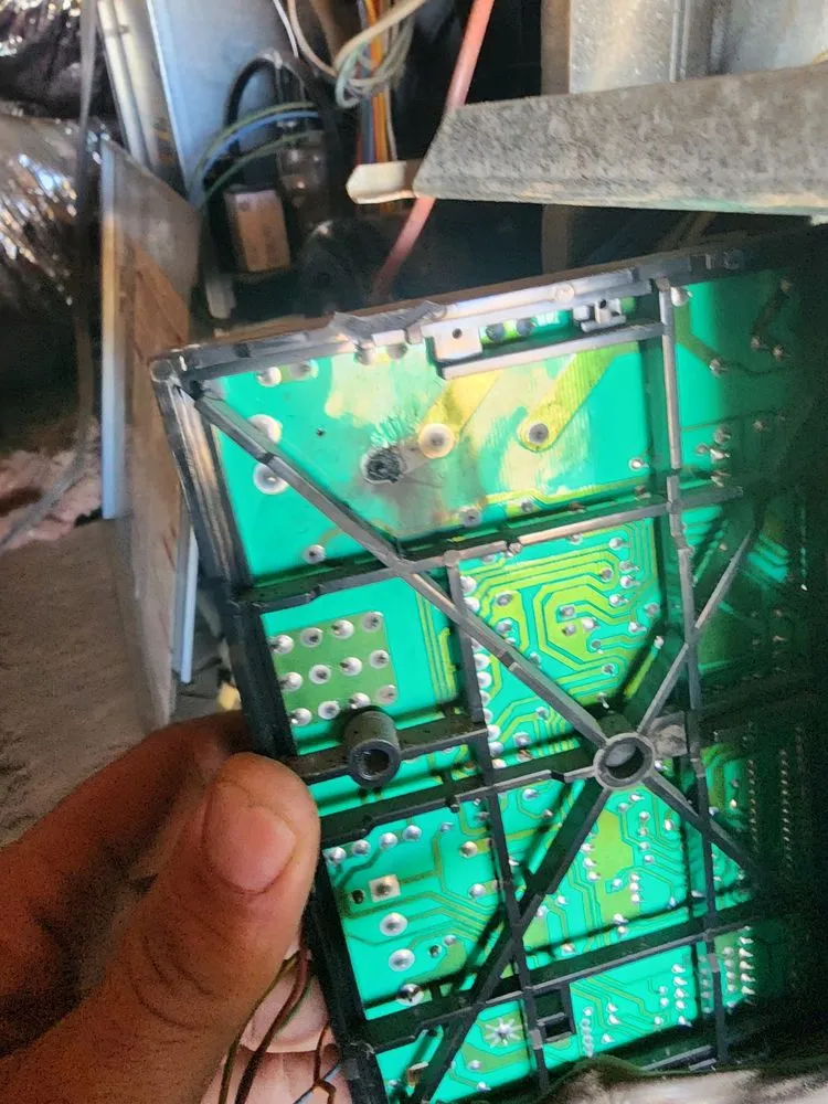 Slide of Thurlow's Heating and Air Conditioning