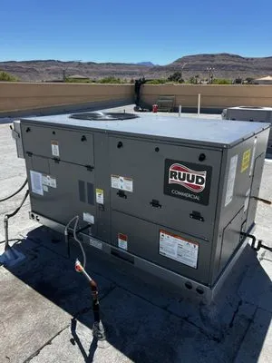 Titan Air Conditioning & Heating Logo