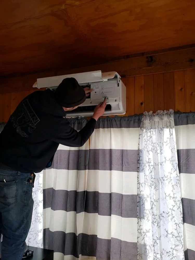 Slide of Titan Heating & Air Conditioning