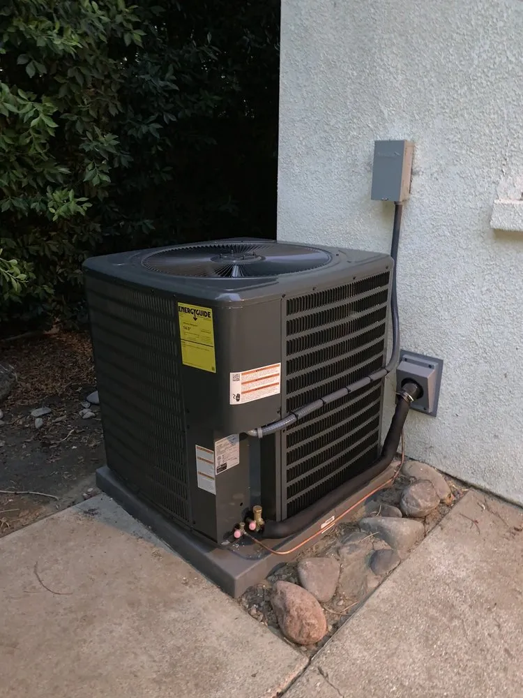 Slide of Titan Heating & Air Conditioning