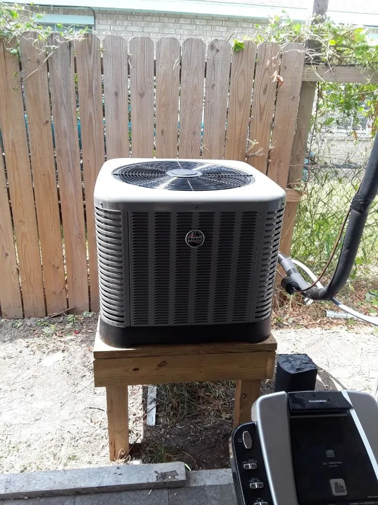 Slide of Titan Heating & Air