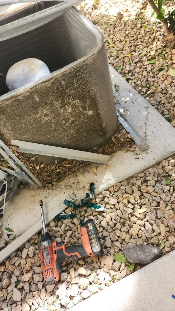 Slide of TJ Air Conditioning, Heating and Refrigeration