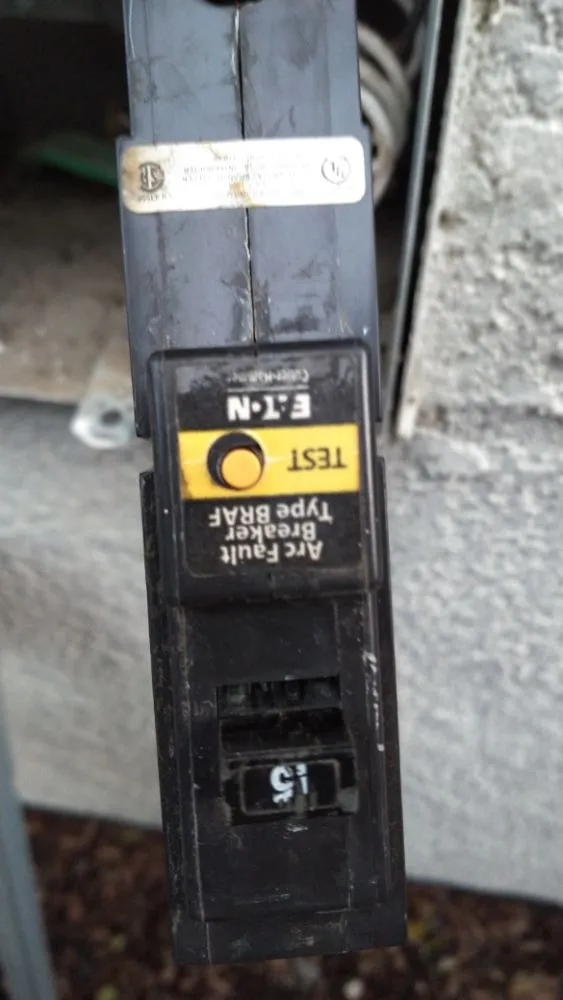 Slide of TJ Robb - Yolorepairmaster