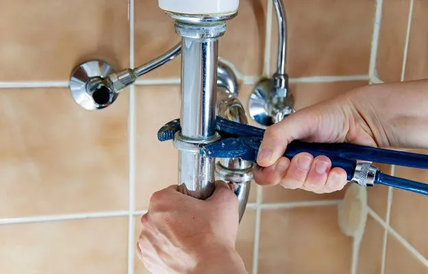 Slide of Tom & Jerry's Plumbing Electric Heating Air Conditioning