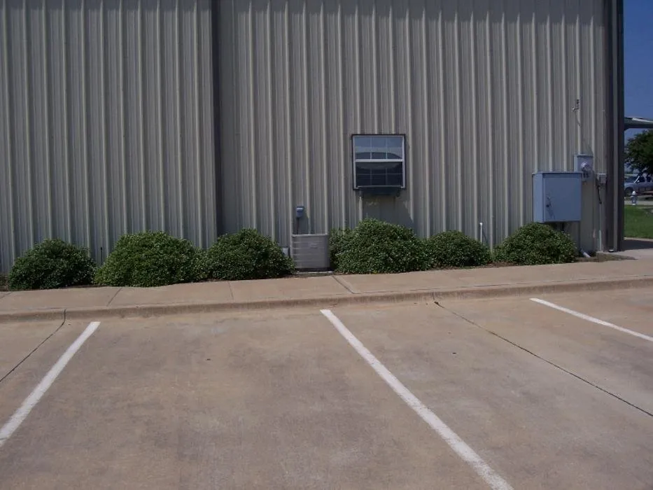 Slide of Tom Durbin AC & Mechanical