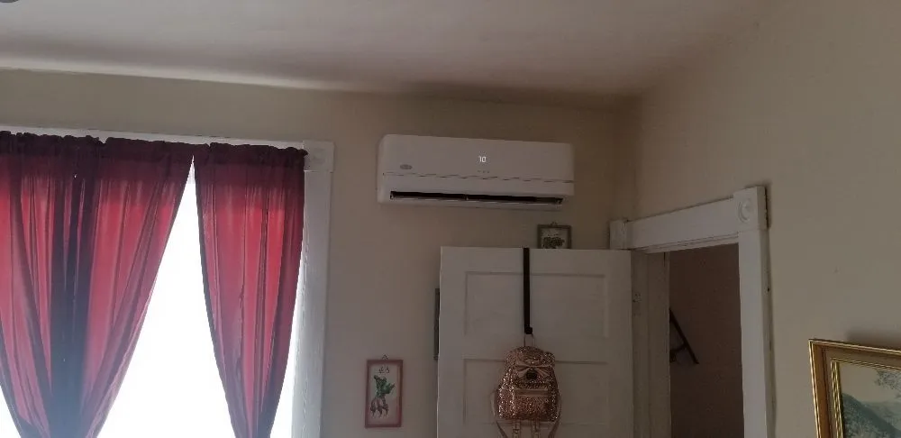 Slide of Toms Heating & Air Conditioning