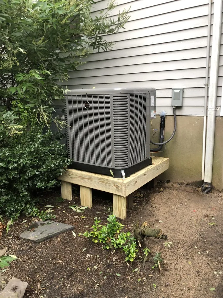 Slide of Toms Quality Hvac