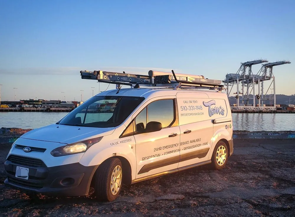 Slide of Tom's Refrigeration HVAC