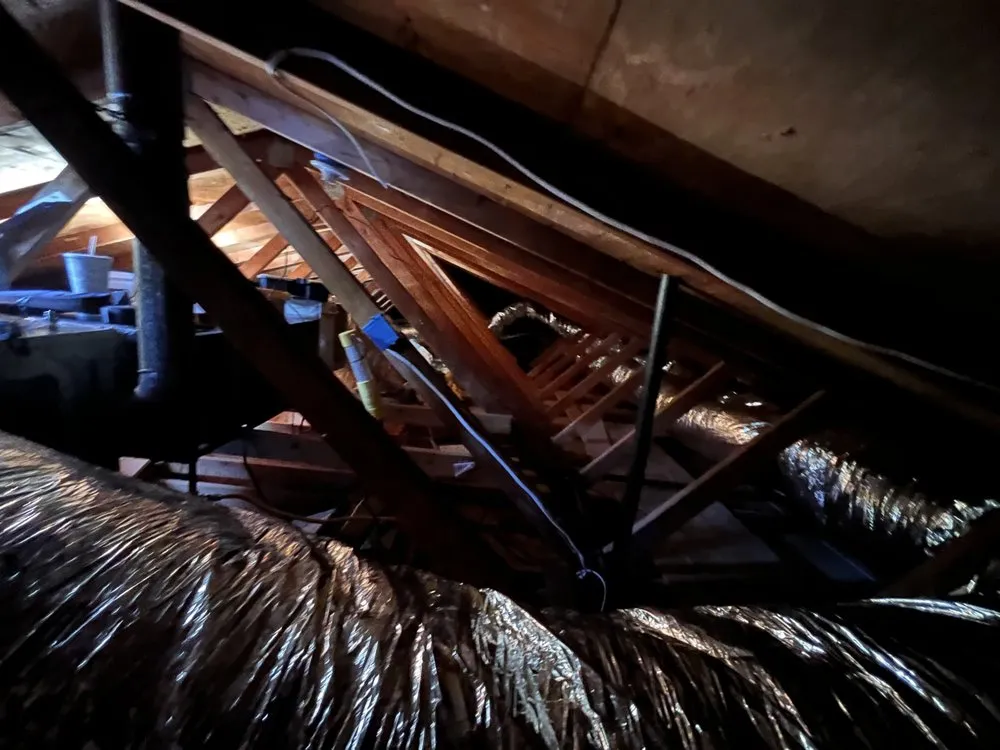 Slide of Tomsen’s Heating & Cooling