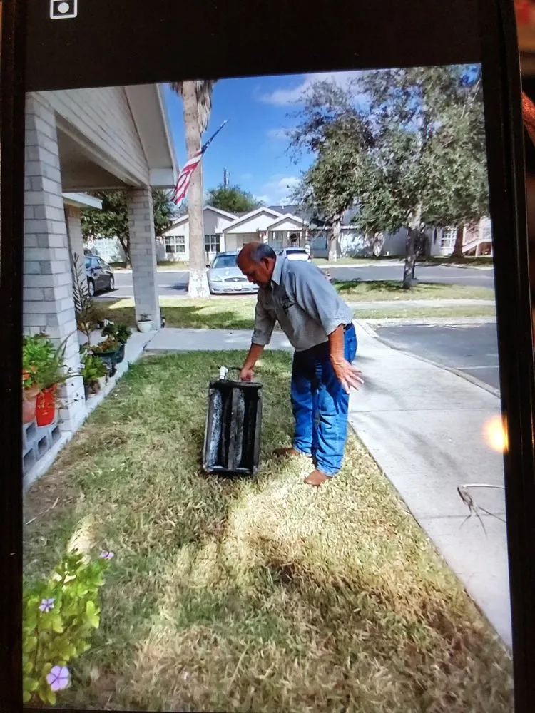 Slide of TONY FLORES AC & HEATING