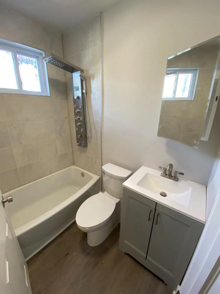 Slide of Toomer & Sons General Contractors