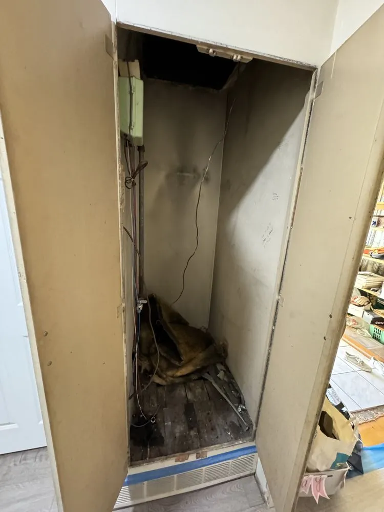 Slide of Top Air Heating & A/C