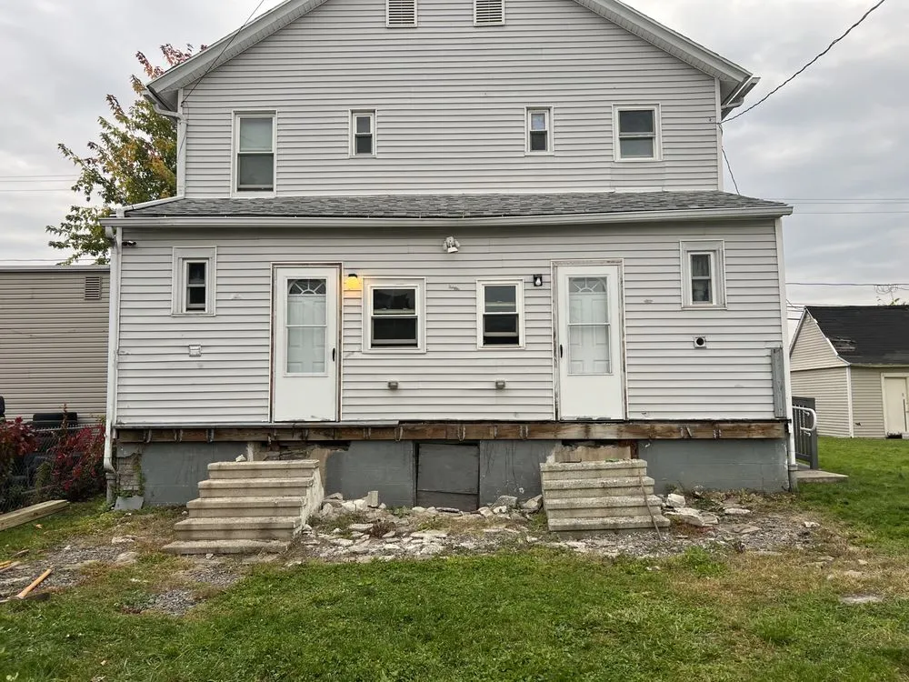 Slide of Top Dog Renovations