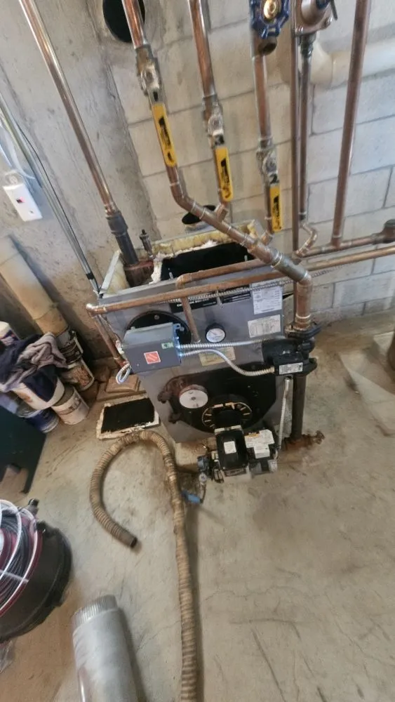 Slide of Top Gun Services