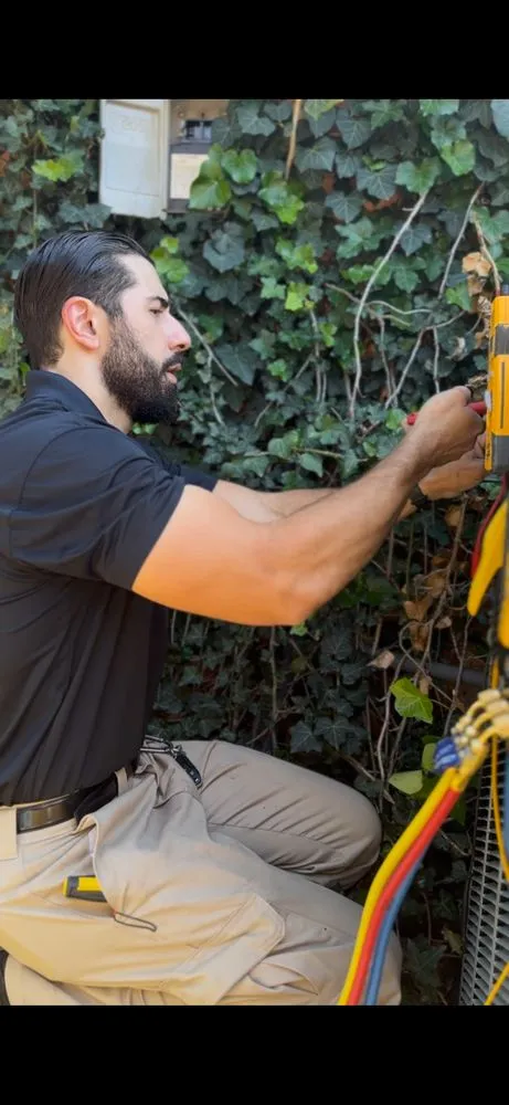 Slide of Top Notch Heating and Air