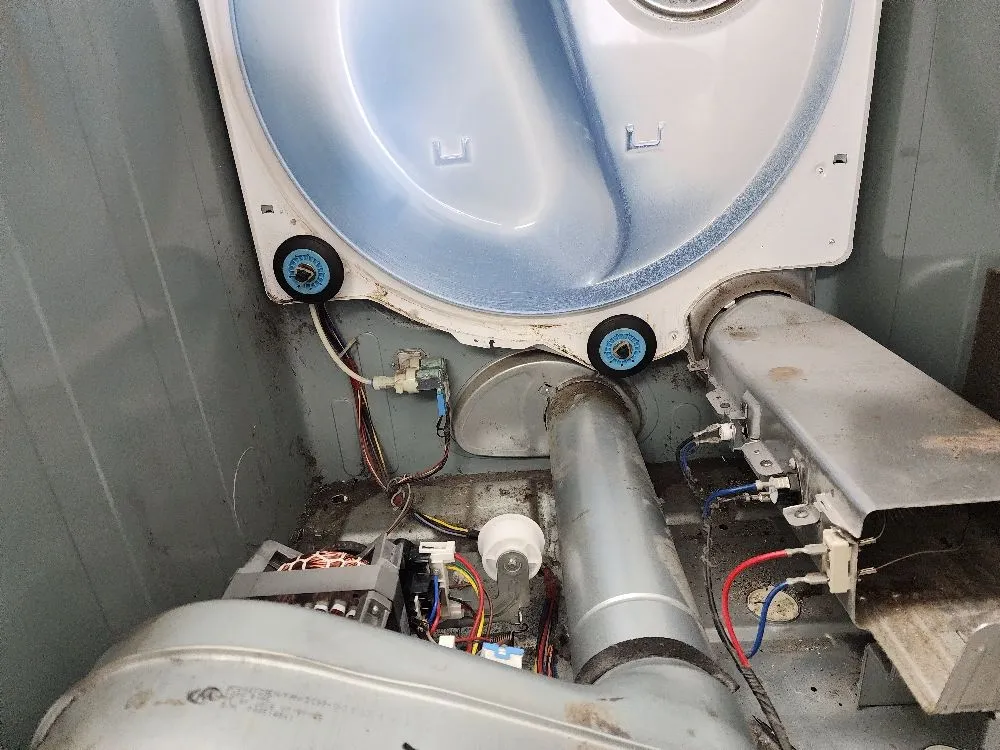 Slide of Top Notch Services & Appliance Repair