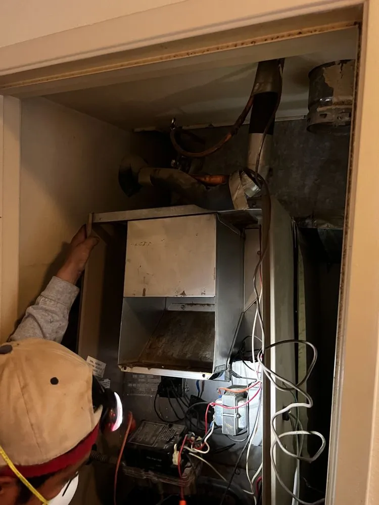 Slide of Top Tech Air Solutions